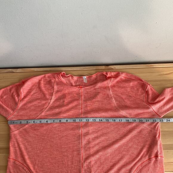 Free People Movement Lay Up Long Sleeve Cut Out Tee XS - Picture 7 of 8